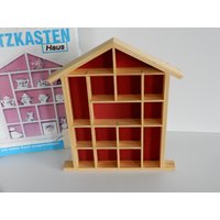Kleiner Setzkasten Haus Mit Rotem Samt Ausgeschlagen 26 X 32 3 cm von IsoKos