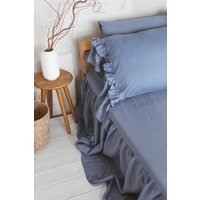 Bett Rock Mit Rüschen. Traumhafter Bettrock Aufgeweichtes Stonewashed Shabby Chick Leinenbettwäsche von IsoleLinenFabrics