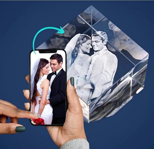 LOOXIS Personalisiertes 3D Laser-Foto vom eigenen Bild in Viamant-Glas gelasert – 80 x 80 x 80 mm, Hologramm – Geschenkidee Männer, Frauen, Valentinstag, Hochzeitstag – Precious L von LOOXIS
