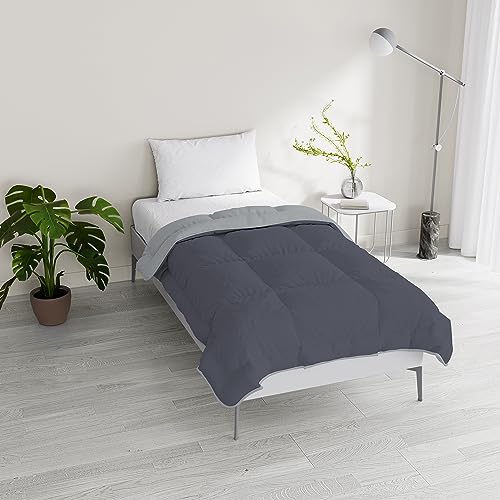 Italian Bed Linen Winter Bettdecke zweifarbig, Hellgrau/Dunkelgrau, 200x200cm von Italian Bed Linen