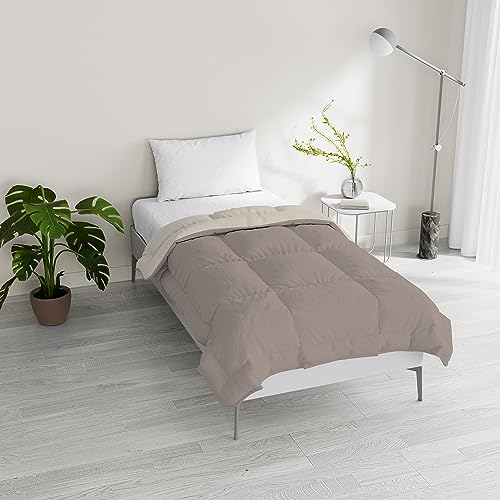 Italian Bed Linen Winter Bettdecke zweifarbig, Haselnuss/Beige, 200x200cm von Italian Bed Linen