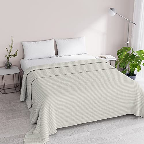Satin Stripes Sommer Steppdecke, Polyester, Creme, 260x250 cm von Italian Bed Linen