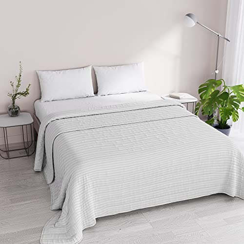 Satin Stripes Sommer Steppdecke, Polyester, Weiß, 260x250 cm von Italian Bed Linen