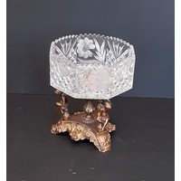 Seltene Schwere Kristall Und Bronze Schüssel Achteckige Skulptur Mit Putten Engel Herzstück Leere Taschen Tischdekoration Geschenk Für Weihnachten von ItalyVintageDream