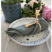Salbeigrünes Reinleinen Stoffservietten | Stone Washed Servietten Handgewebte Salbeigrüne Tischwäsche 4Er Set Leinenlaken 50cm Quadratisch von ItsDecorTime