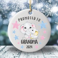 Oma 2024 Ornament, Geschenk, Weihnachtsverzierung, Schwangerschaft Ankündigung, Bald Geschenke von ItsSoPerfect