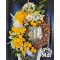 Frühlingskranz Türkranz Gelbe Kränze Tulpenkranz Sommerkränze Hortensienkranz Osterkranz Weinrebe von IvannaWreaths