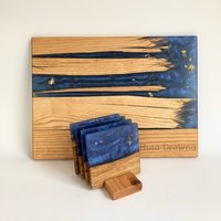 Serviertablett Aus Eichenholz Und Epoxidharz | Schneidebrett Käsepaddel Platte Personalisiert Individuelles Geschenktablett Fütterungsbrett Serviertablett Aus Eichenholz Und Epoxidharz | Schneidebrett Käsepaddel Platte Personalisiert Individuelles Geschenktablett Fütterungsbrett von IwoodSURFbyAnna