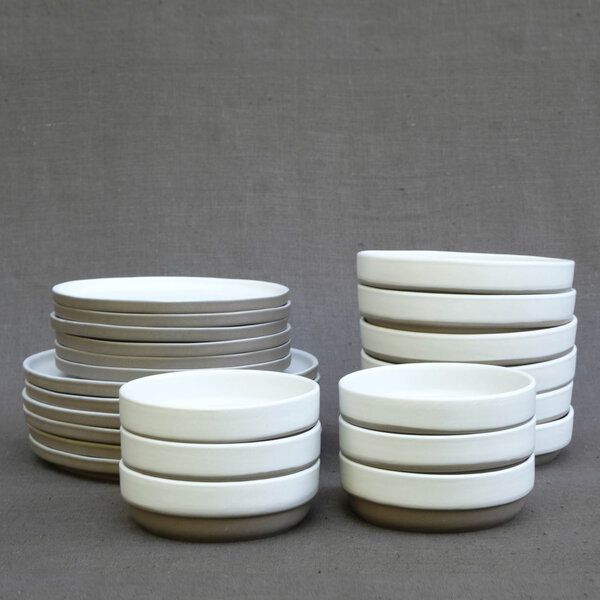 Izanami Tableware Geschirrset für 1 Person - 6 Personen - Lietzensee Izanami Tableware Geschirrset für 1 Person - 6 Personen - Lietzensee von Izanami Tableware