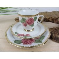 Gelbe Rose Sammelgedeck Von Winterling Marktleuthen, Sammeltasse Golddekor, Kaffeegedeck, Teegedeck 90Er Jahre, Kaffeetafel Festlich Decken Gelbe Rose Sammelgedeck Von Winterling Marktleuthen, Sammeltasse Golddekor, Kaffeegedeck, Teegedeck 90Er Jahre, Kaffeetafel Festlich Decken von JAHRZEHNTE