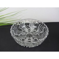 Vintage Salatschüssel, Dekorative Kristallschüssel Für Obst Und Nachtisch, Walther Glas Design, 70Er Jahre Tischkultur Obstschale, Glasdeko Vintage Salatschüssel, Dekorative Kristallschüssel Für Obst Und Nachtisch, Walther Glas Design, 70Er Jahre Tischkultur Obstschale, Glasdeko von JAHRZEHNTE