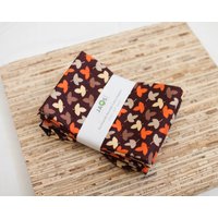 Große Stoffservietten - 4Er Set | N1286 Braune Herbstblätter Moderne Wiederverwendbare von JAQSstudio