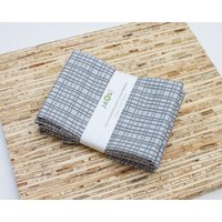 Große Stoffservietten - 4Er Set | N2269 Grau Schraffierte Moderne Wiederverwendbare Große Stoffservietten - 4Er Set | N2269 Grau Schraffierte Moderne Wiederverwendbare von JAQSstudio