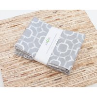 Große Stoffservietten - 4Er Set | N3680 Graue Fliesen Moderne Wiederverwendbare Große Stoffservietten - 4Er Set | N3680 Graue Fliesen Moderne Wiederverwendbare von JAQSstudio