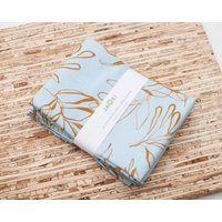 Große Stoffservietten - 4Er-Set | N8319 Hellblaue Laubblätter Wiederverwendbare von JAQSstudio