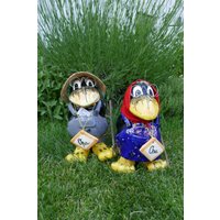 Keramik Rabe Oma | Opa Keramikfigur Keramikschmuck Keramikdeko Gartendekoration Großeltern Keramikvogel Goldene Hochzeit Keramik Rabe Oma | Opa Keramikfigur Keramikschmuck Keramikdeko Gartendekoration Großeltern Keramikvogel Goldene Hochzeit von JBLivingKeramik
