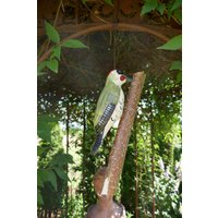 Keramik Vogel | Grünspecht Hängend Frostfest Gartenfigur Gartenschmuck Gartenkeramik Specht Gartendekoration Keramikvogel von JBLivingKeramik