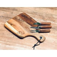 Käsebrett Akazienholz Mit Wunschtext/Motiv Incl. Käsebesteck/Feuerholz Gravur Laser Personalisierbarer Artikel Käse /Holz von JCFeuerholz