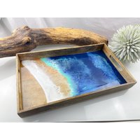 Resin-Tablett Mango-Holz Strand Meer Wellen Epoxidharz Harz Epoxy Frühstückstablett Ozean von JCFeuerholz