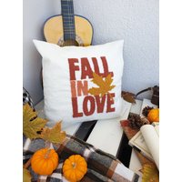 Dekokissen, Herbst Kissenbezug, Dekor, Bauernhaus Punch in Love von JCRAFTDESIGNCo