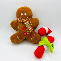 Personalisiertes Hundespielzeug Plüschtier Lebkuchenmann Oder Zuckerstange Mit Hundename Squeaker Hundeweihnachten Weihnachten Xmas Hund von JCWDesignHH