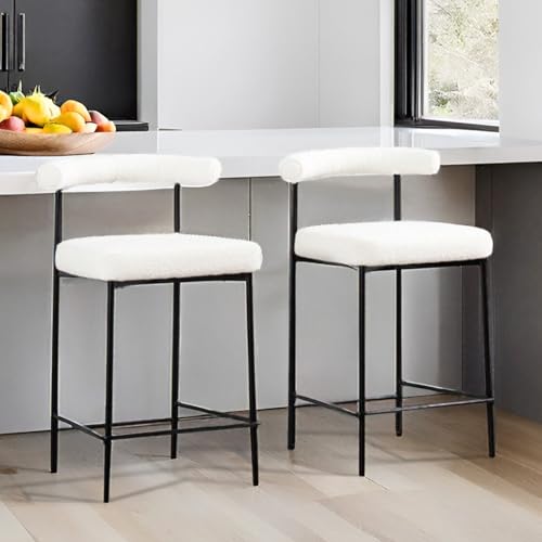 JDKJSBF The Counter Height Bar Stoolswhite Boucle Counter Stools Set von 2 modernen Fasszähler -Barhockern 26 Zoll Sherpa Kücheninselstühle mit schwarzen Metallbeinen Thoughtful von JDKJSBF