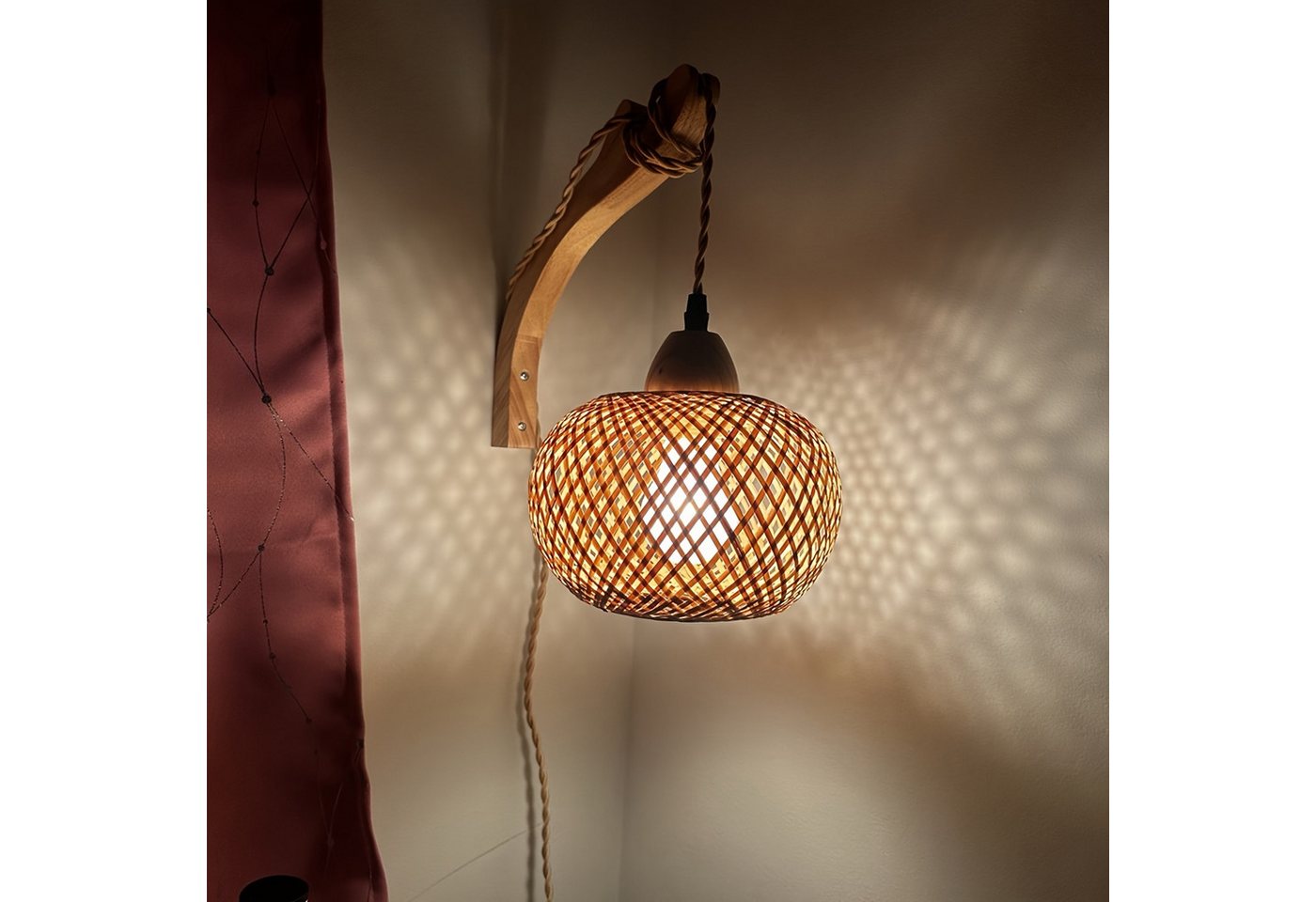 JDONG Wandleuchte Indoor Retro Bambus Wandleuchte – handgeflochtener Lampenschirm, E27-Fassung, aus Metall und natürlichen Materialien gefertigt JDONG Wandleuchte Indoor Retro Bambus Wandleuchte – handgeflochtener Lampenschirm, E27-Fassung, aus Metall und natürlichen Materialien gefertigt von JDONG