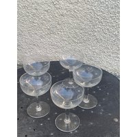 5 Vintage-Champagnergläser Aus Klarem Glas Mit Gemeißelten Blumen von JECHINEPOURVOUS