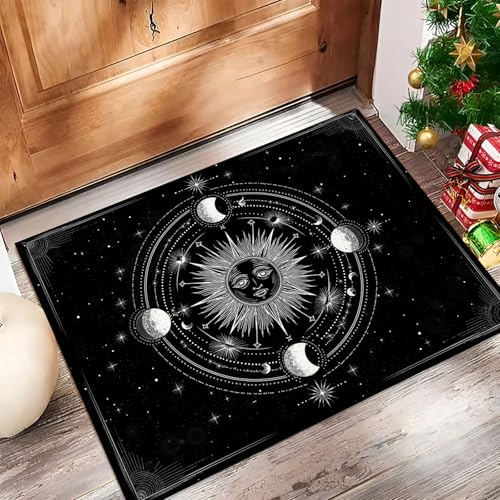 JEDTAKCT Fußmatte Sonne Mondphasen 60X90Cm Willkommens Fussmatte Mit Antirutsch Oberfläche - Schwarz Weiß Für Hauseingänge Flure Außentüren Wohnaccessoires, Böhmischer Sternenhimmel JEDTAKCT Fußmatte Sonne Mondphasen 60X90Cm Willkommens Fussmatte Mit Antirutsch Oberfläche - Schwarz Weiß Für Hauseingänge Flure Außentüren Wohnaccessoires, Böhmischer Sternenhimmel von JEDTAKCT