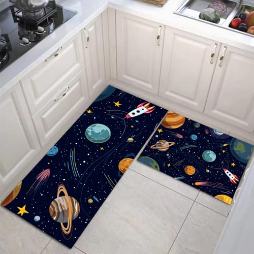 JEDTAKCT Küchenteppiche 2 Stück, Rutschfestes Küchenmatten, Kobaltblau Küchenmatten Set Mit Cartoon-Planet Für Badezimmer Wohnzimmer, Leicht Abwaschbar (Weltraum Poster, 44X75Cm+44X120Cm) von JEDTAKCT