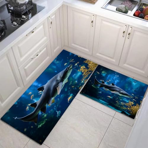 JEDTAKCT Wilder Hai Küchenmatten 2Er Set, 44X75Cm+44X120Cm Küchenteppich Waschbar rutschfest, Küchenteppiche, Marineblau Küchenläufer Für Badezimmer Zuhause Büro (Aquariumlandschaft) von JEDTAKCT