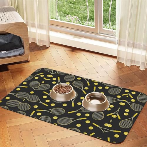 Lustige Tischdecke aus Leder mit Tennisschlägern und Tennisbällen, saugfähig, perfekt für Hunde, Katzen und andere Haustiere Lustige Tischdecke aus Leder mit Tennisschlägern und Tennisbällen, saugfähig, perfekt für Hunde, Katzen und andere Haustiere von JEKYDOSD
