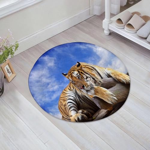 JHAOUNUK Weich Badezimmerteppich 60x60cm,Tiger Sitzt Auf Holz Unter Blauem Himmel Mit Blick Auf Die Tierwelt Str,rutschfest waschbar Badematte Flauschige Badteppich Saugfähig Badvorleger Duschvorleger JHAOUNUK Weich Badezimmerteppich 60x60cm,Tiger Sitzt Auf Holz Unter Blauem Himmel Mit Blick Auf Die Tierwelt Str,rutschfest waschbar Badematte Flauschige Badteppich Saugfähig Badvorleger Duschvorleger von JHAOUNUK