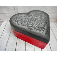 Schmuck Box Holz Handbemalt Schwarz Weiß Rot Herzförmigen Geschenk-Boxen Handgemachte Kunstwerk Aufbewahrungsbox Verlaufenden Einzigartige von JHFWBeadsAndFindings