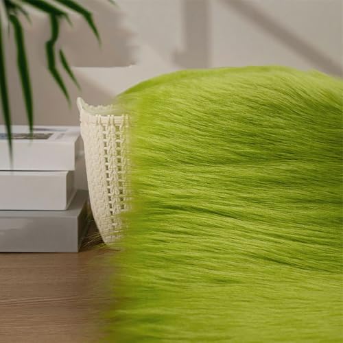 Luxuriöser weicher Kunstfuchsfell-Stoff(50CM*180CM) Langer Flor 5cm Shaggy Plüsch Nähen DIY Materialien warme weiche Mantel Mode Fursuit Kostüm Schal Handwerk(18 green) von JINDAOSH