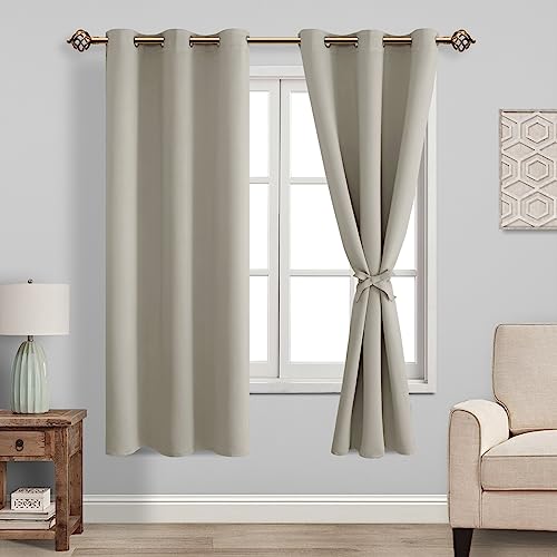 JIUZHEN Blickdicht Vorhänge Gardinen Ösenvorhang für Schlafzimmer Wohnzimmer,Taupe Verdunkelungsvorhang,2 Stück,137x117cm(HxB) von JIUZHEN