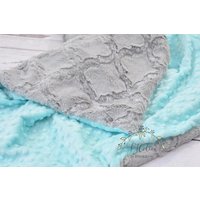 Personalisierte Baby Mädchen Decke-Personalisierte Mint Und Graue Krippe Decke-Mint Grau Decke-Graue Minky Decke von JJCuties