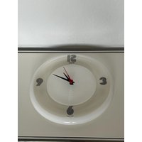 Vintage Guzzini Wall Clock Vintage Guzzini Wall Clock von JJJJLaden