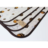 Set Von 4 Tischsets Aus Leinen Baumwolle, Handgemachte Tischdeko, Verspielte Bienen Design Tisch, Umweltfreundlich von JJLinenIdeas