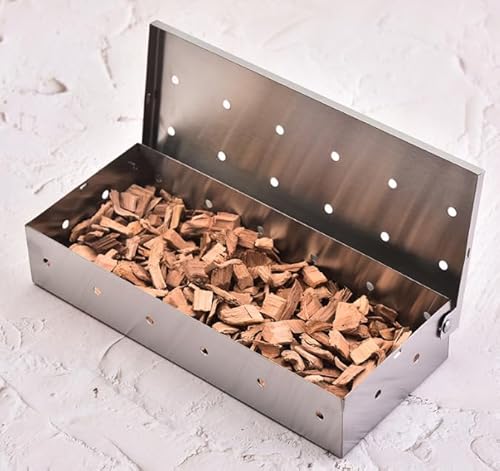 JJYHEHOT BBQ Räucherbox Set, Smokerbox aus Rostfreiem Edelstahl, Räucherbox inkl. Apfel Räucherchips - Smokergrill-Flair für Fleisch, Fisch & Gemüse für Gasgrill Elektrogrill oder Holzkohlegrill JJYHEHOT BBQ Räucherbox Set, Smokerbox aus Rostfreiem Edelstahl, Räucherbox inkl. Apfel Räucherchips - Smokergrill-Flair für Fleisch, Fisch & Gemüse für Gasgrill Elektrogrill oder Holzkohlegrill von JJYHEHOT