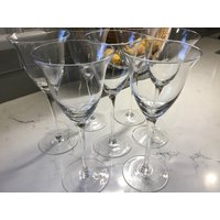 Vintage Kristall Weingläser Oder Wasserkelche Set Von 7 - Weingläser, Wasserkelche, Antike Kelche von JMSquaredVintage