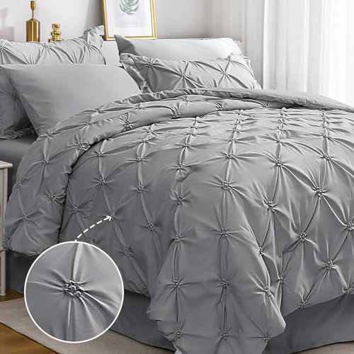 JOLLYVOGUE Pintuck Queen Size Bettdecken-Sets 8-teilig, graues Bett in einer Tasche, Bettdecken-Set für Schlafzimmer, Bettrock, gerüschten Kissenbezügen und Kissenbezügen von JOLLYVOGUE