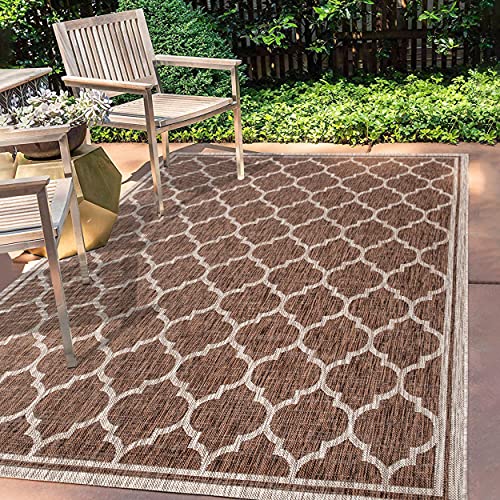 JONATHAN Y SMB109B-5 Trebol Marokkanisches Spalier-Strukturgeflecht Innen/Außen Flächenteppich, pflegeleicht, Schlafzimmer, Küche, Garten, Terrasse, Nicht fusselnd, 150 cm x 240 cm, Espresso/Taupe von JONATHAN Y