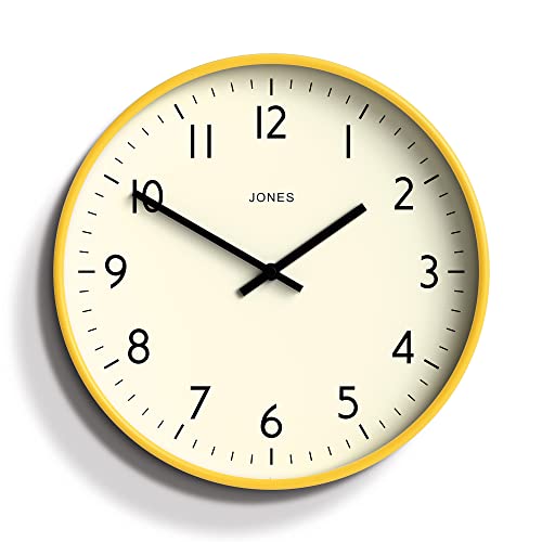 JONES CLOCKS® Studio Runde Wanduhr – Runde Uhr – Moderne Uhr – Designer Wand Uhren – Küchenuhr – Wohnzimmeruhr – Bürouhr – Leicht ablesbares Zifferblatt – 30cm (Gelb) von JONES CLOCKS