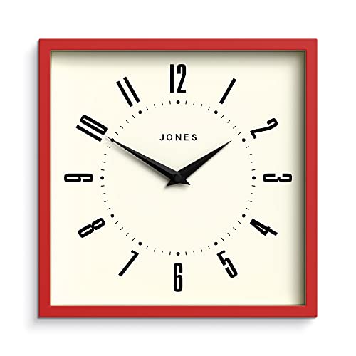 JONES CLOCKS® Box Retro-Wanduhr - quadratische Uhr - Küchenuhr - Bürouhr - Retro-Uhr - Designer-Uhr - farbenfrohes Gehäuse - arabisches Ziffernblatt (Motor Rot) von JONES CLOCKS