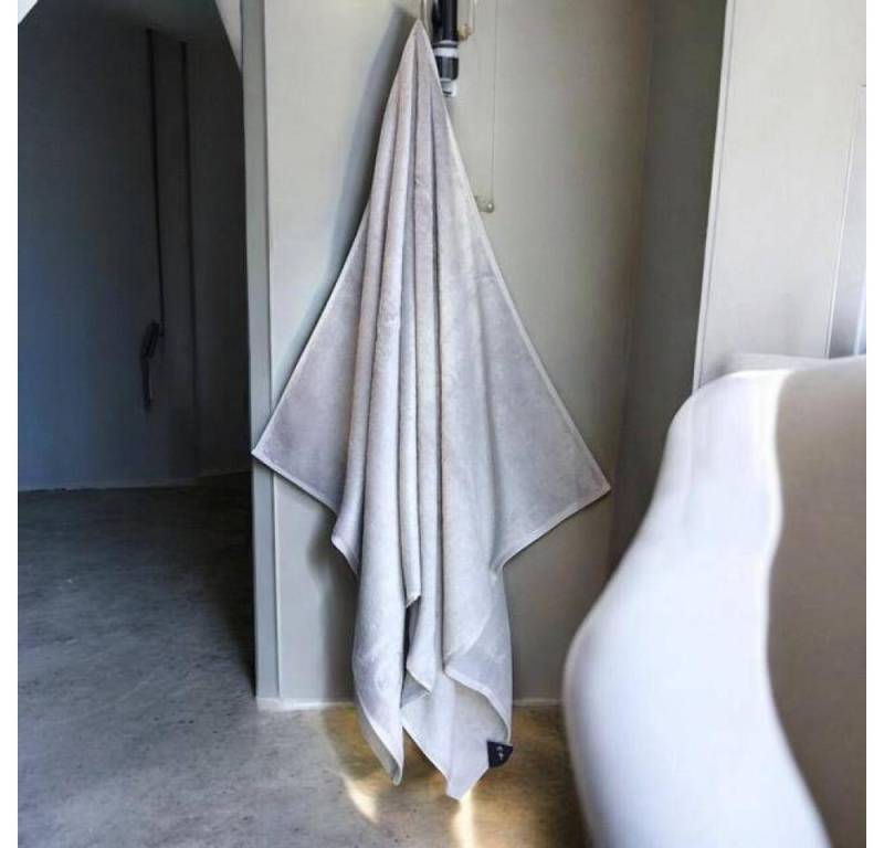 JOOP! Duschtuch Frottiertuchserie Selection 1710 Duschtuch Uni Silber, extraflauschiges Walkfrottier JOOP! Duschtuch Frottiertuchserie Selection 1710 Duschtuch Uni Silber, extraflauschiges Walkfrottier von JOOP!