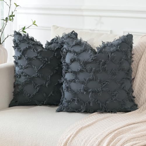 JOTOM 2er Set Boho Kissenbezüge mit Quasten, Dekorative Weich Tassel Kissenbezug Retro Kissenhüllen Sofakissen Dekokissen Zierkissenbezug für Wohnzimmer Schlafzimmer Deko (45x45cm, Grau) von JOTOM