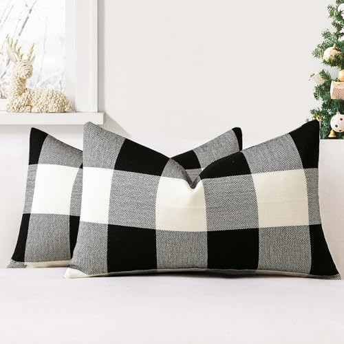 JOTOM 2er Set Buffalo Plaid Kissenbezüge, Dekorative Weich Plaid Wurf Kissenbezug Moderne Kissenhüllen Sofakissen Dekokissen Zierkissenbezug für Wohnzimmer Schlafzimmer Deko (40x60cm, Weiß+Schwarz) JOTOM 2er Set Buffalo Plaid Kissenbezüge, Dekorative Weich Plaid Wurf Kissenbezug Moderne Kissenhüllen Sofakissen Dekokissen Zierkissenbezug für Wohnzimmer Schlafzimmer Deko (40x60cm, Weiß+Schwarz) von JOTOM