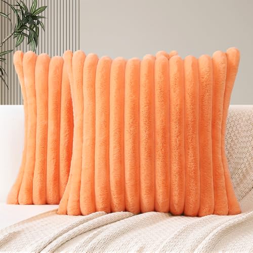 JOTOM 2er Set Doppelseitige Kunstpelz Plüsch Kissenbezüge, Dekorative Weich Kissenbezug Moderne Kissenhülle Sofakissen Zierkissenbezug für Wohnzimmer Schlafzimmer Deko (45x45cm, Orange) von JOTOM