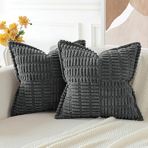 JOTOM 2er Set Kordsamt Einfarbig Kissenbezüge Weiche Moderne Kissenhüllen Dekorative Zierkissenbezug für Wohnzimmer Schlafzimmer Dunkelgrau 40x40 cm von JOTOM